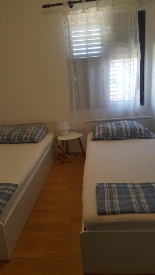 Apartmani Lovre פוסדריה מראה חיצוני תמונה